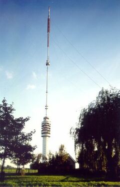 De zendtoren van Nozema te Lopik.
